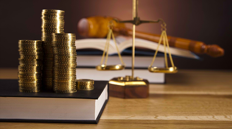 Ticaret ve Rekabet Hukuku Avukatı