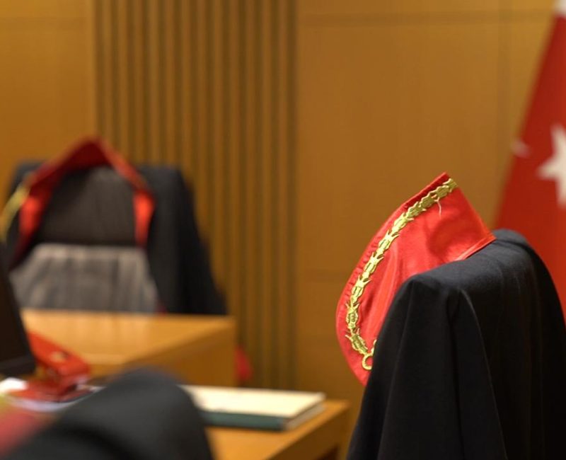 Karakoldan mı Savcılıktan mı Şikayetçi Olunur?
